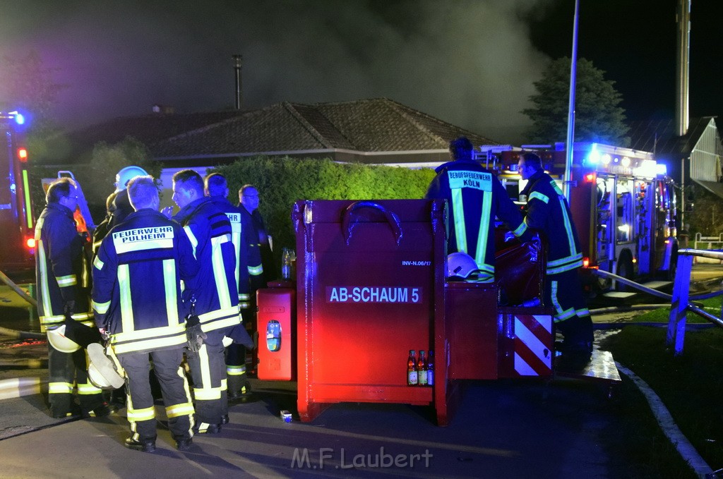 Feuer 4 Pulheim Sinnersdorf Chorbuschstr P195.JPG - Miklos Laubert